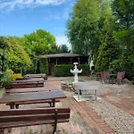 Bed and breakfast Delfin Mielno (Koszalin)