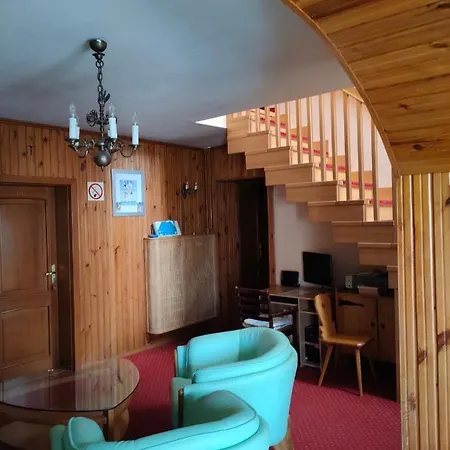 Delfin Bed and Breakfast 3*