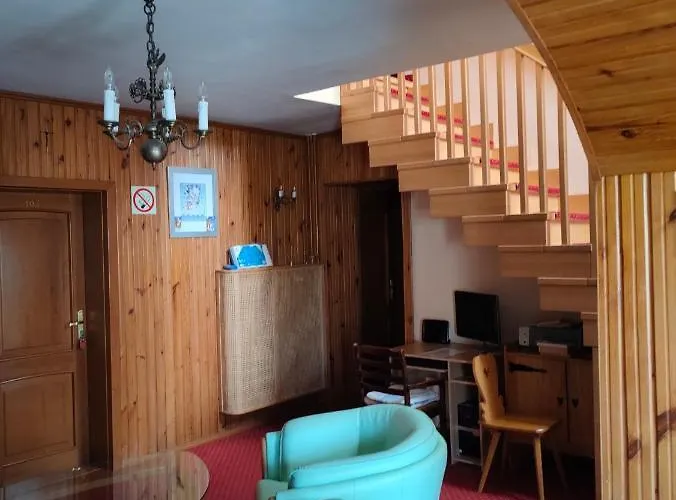 Delfin Bed & Breakfast 3*