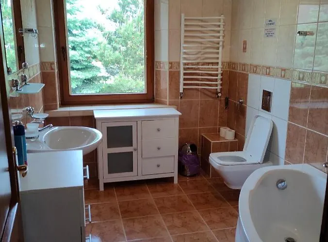 Delfin Bed & Breakfast 3*